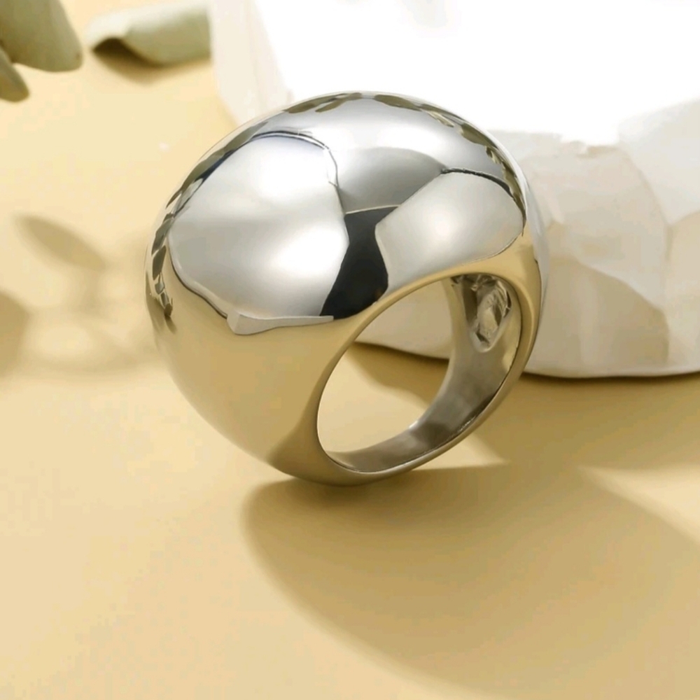 Statement Ring - image 5